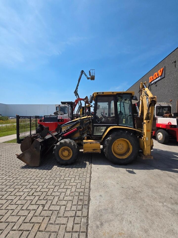 Koparko-ładowarka CAT 432D CAT 432D- Photo 2