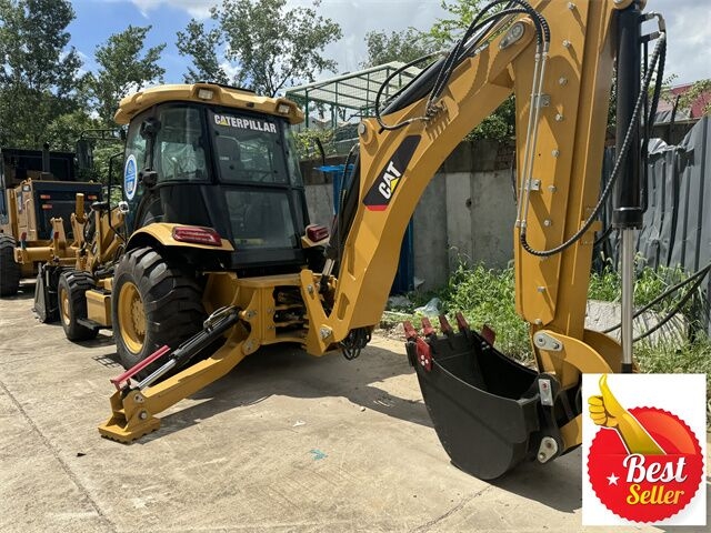 Backhoe loader Caterpillar 420F- Photo 5