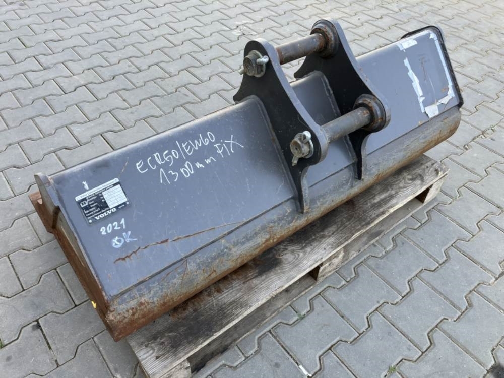 Baggerlader Volvo Böschungslöffel starr Volvo Böschungslöffel starr- Photo 2