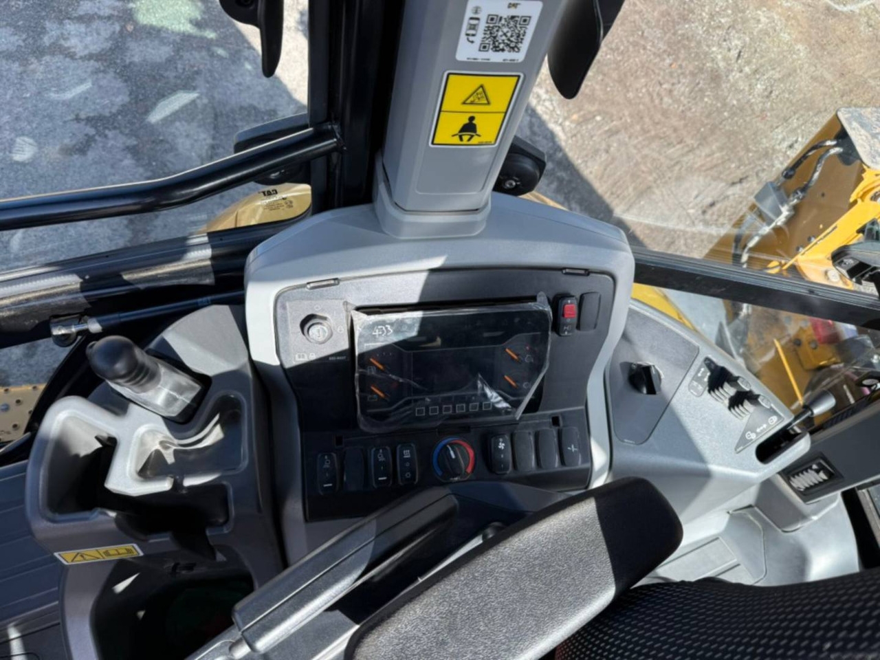 Koparko-ładowarka 432 432- Photo 5