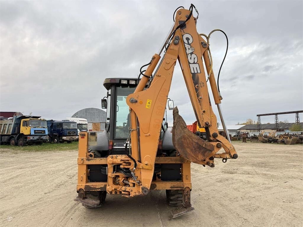 Backhoe loader Case 695 SR-4PS- Photo 4