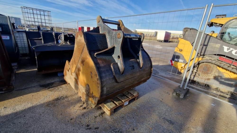 Koparko-ładowarka EBF Tieflöffel mit Zähnen EBF Tieflöffel mit Zähnen- Photo 3