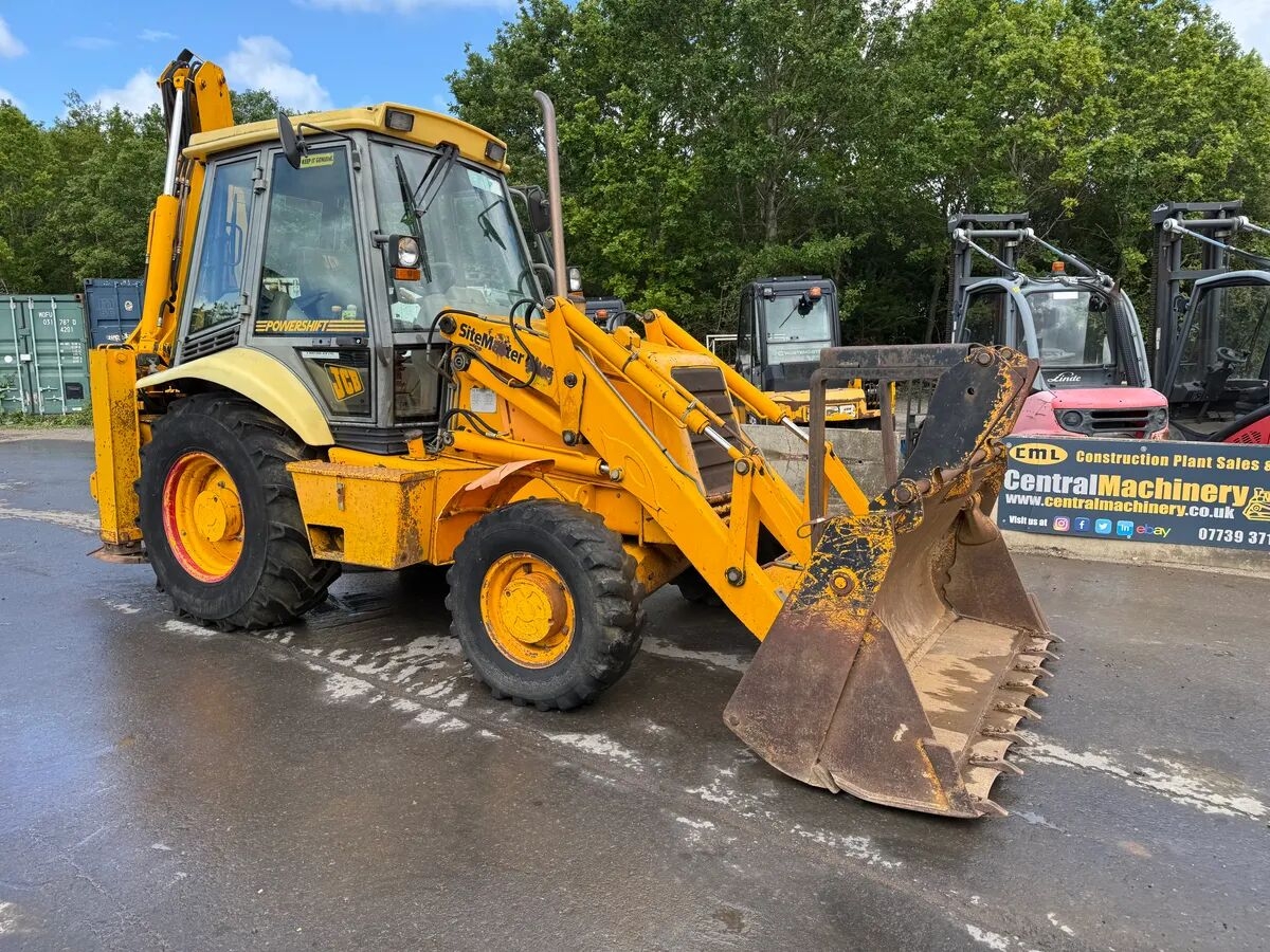 Baggerlader JCB 3CX Stock No T664 JCB 3CX Stock No T664- Photo 4