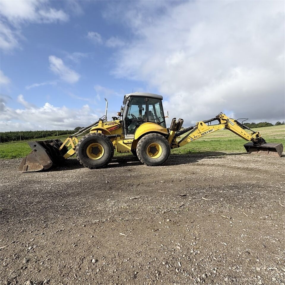 Baggerlader New Holland B115 - 4PS- Photo 5