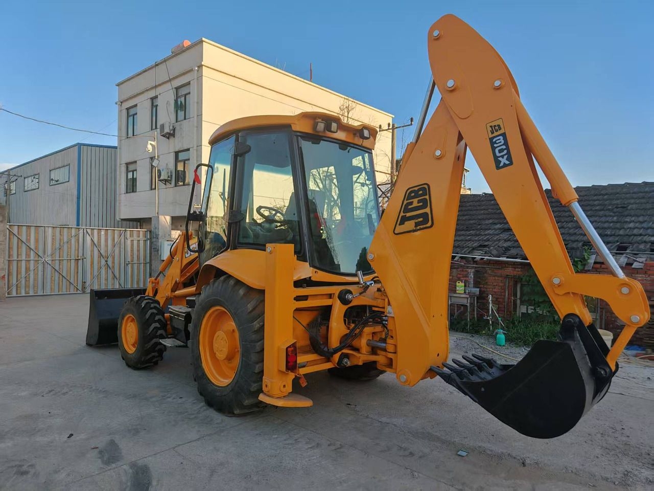 Baggerlader Used Second-hand Backhoe JCB 3CX Used Second-hand Backhoe JCB 3CX- Photo 2