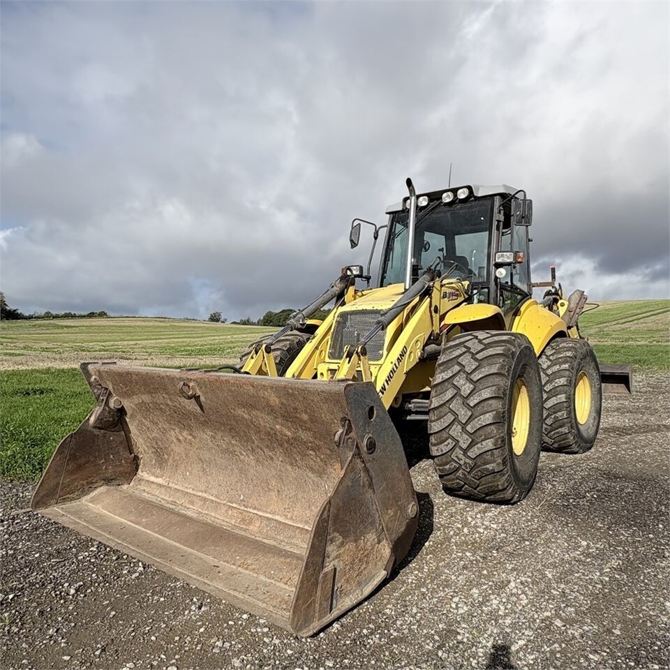 Baggerlader New Holland B115 - 4PS- Photo 2
