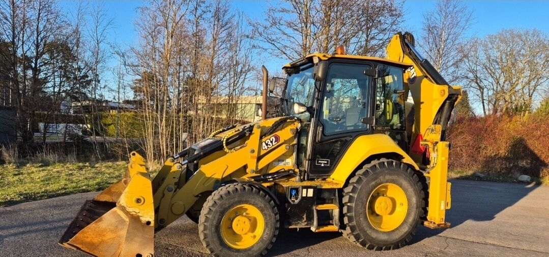 Baggerlader CATERPILLAR 432- Photo 2