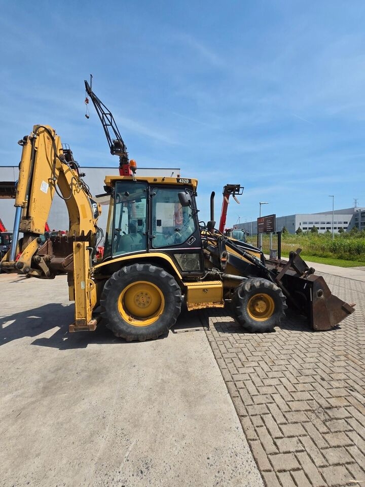 Koparko-ładowarka CAT 432D CAT 432D- Photo 5